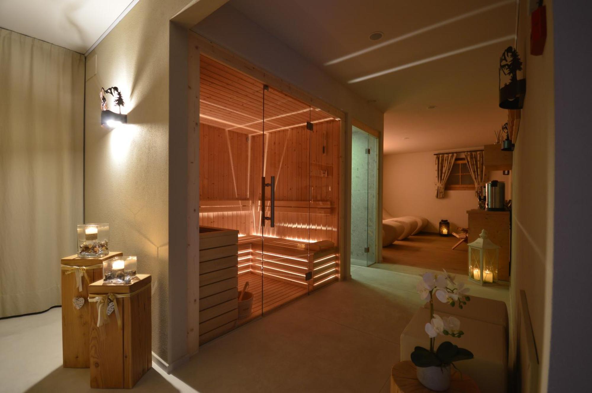 Hotel Garni Sant'Antonio Con Spa Madonna di Campiglio Luaran gambar