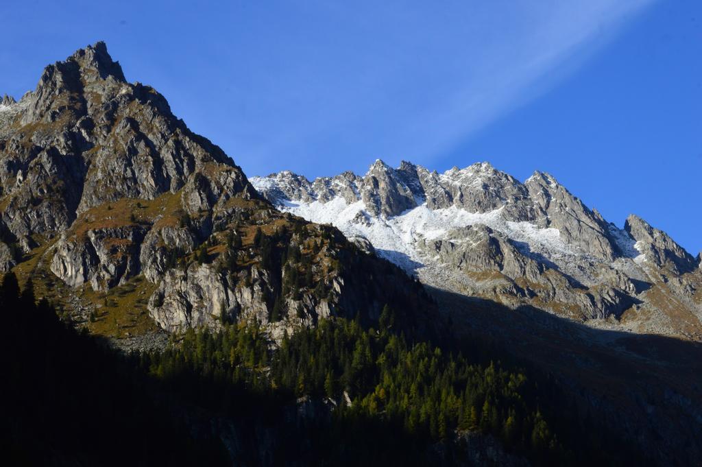 Hotel Garni Sant'Antonio Con Spa Madonna di Campiglio Luaran gambar