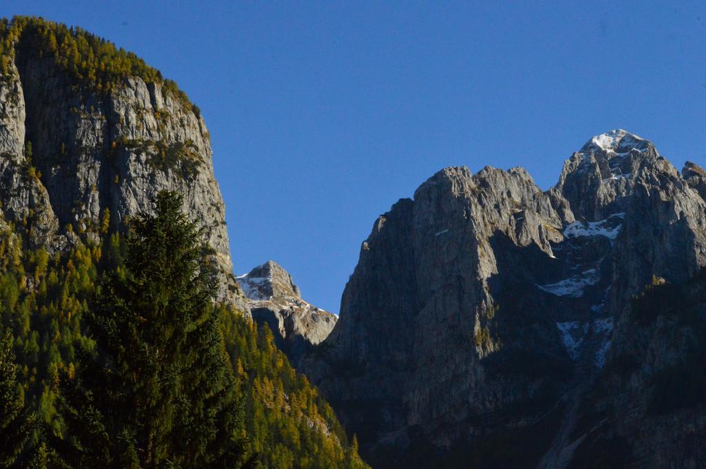 Hotel Garni Sant'Antonio Con Spa Madonna di Campiglio Luaran gambar