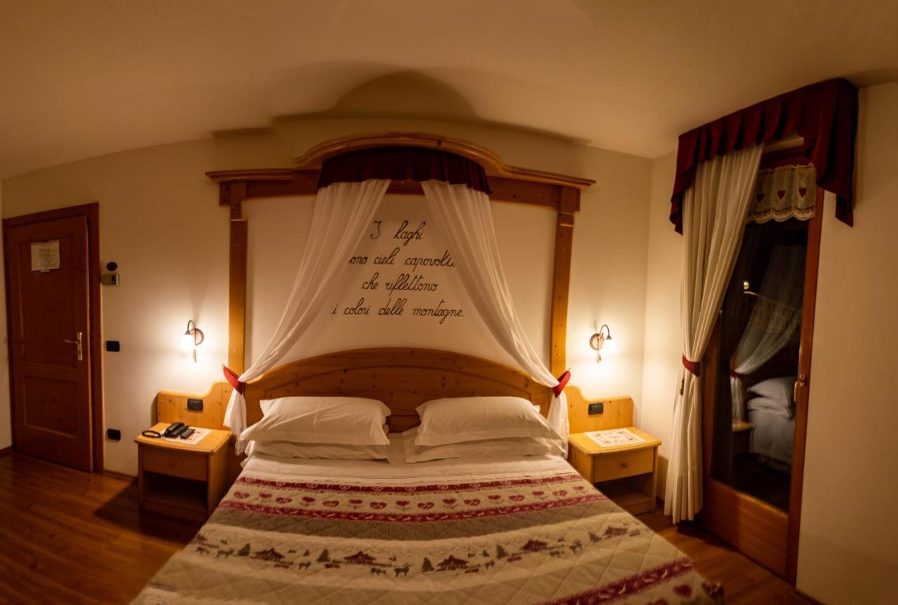 Hotel Garni Sant'Antonio Con Spa Madonna di Campiglio Luaran gambar